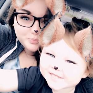 Meet your Posher, Olivia